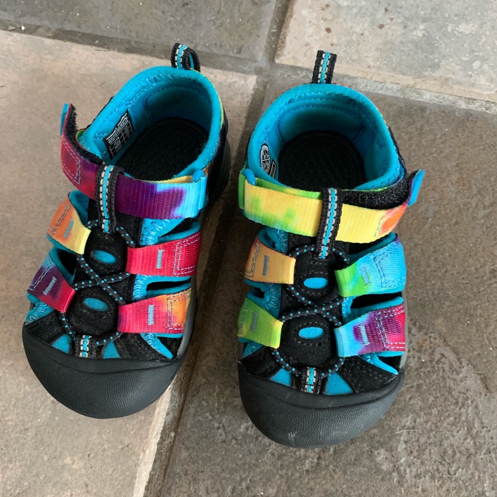 Kids keen toddler size 7 Sandals